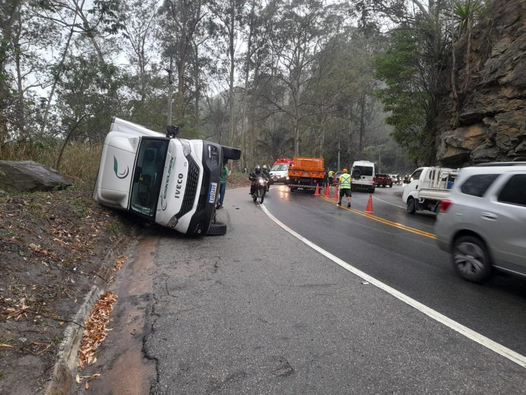 acidente são sebastião