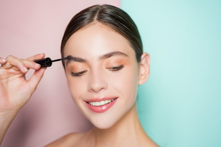 Mulheres terão serviços gratuitos de beleza e bem-estar em Bayeux nesta terça (10)