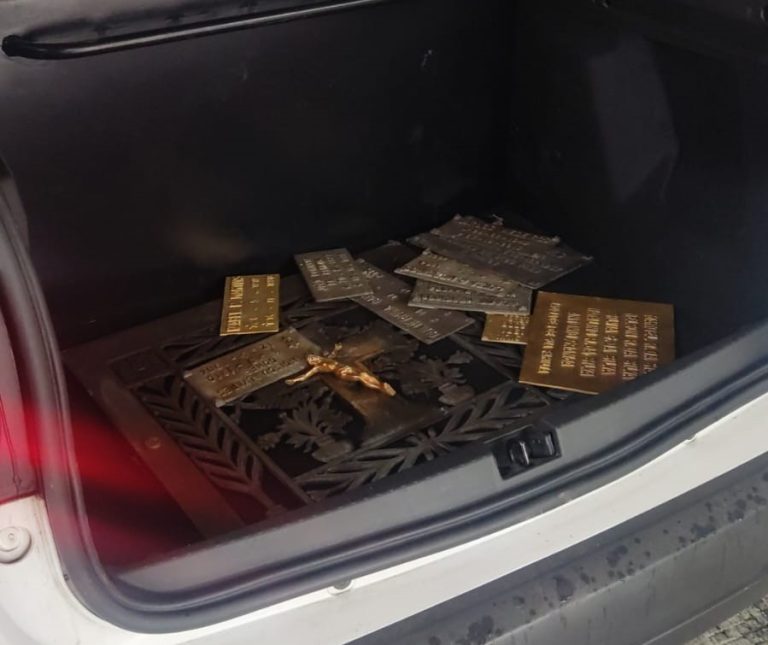 Mais uma vez: cemitério de Santos registra furto e homem é preso