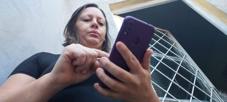 Mulher perde mais de R$6 mil em golpe online
