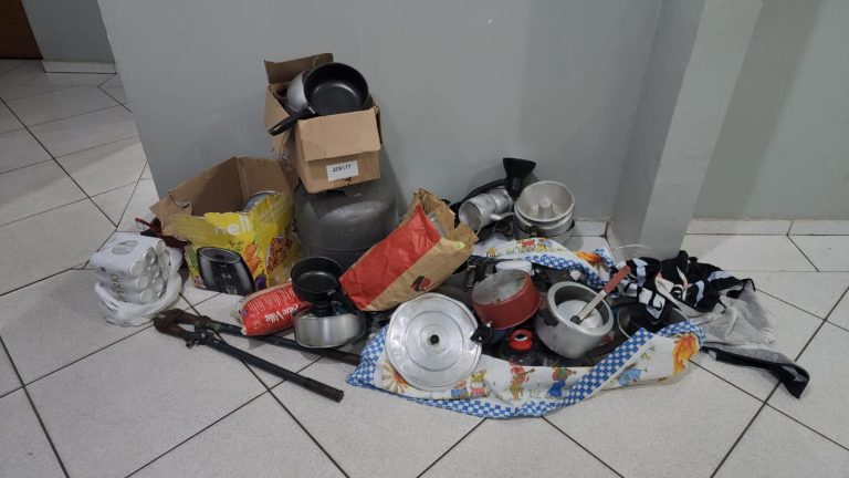 Trio é preso por furto em sítio de Limeira