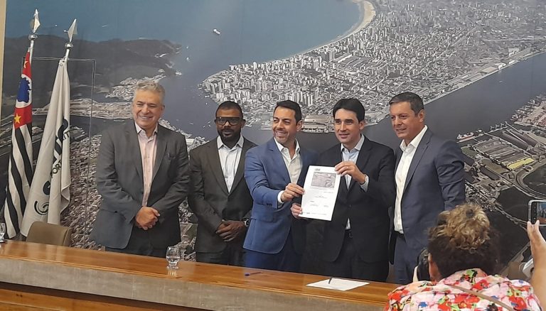 Primeira agenda do ministro Sílvio Costa Filho na Baixada Santista: Assinatura de termos importantes e obras no Porto