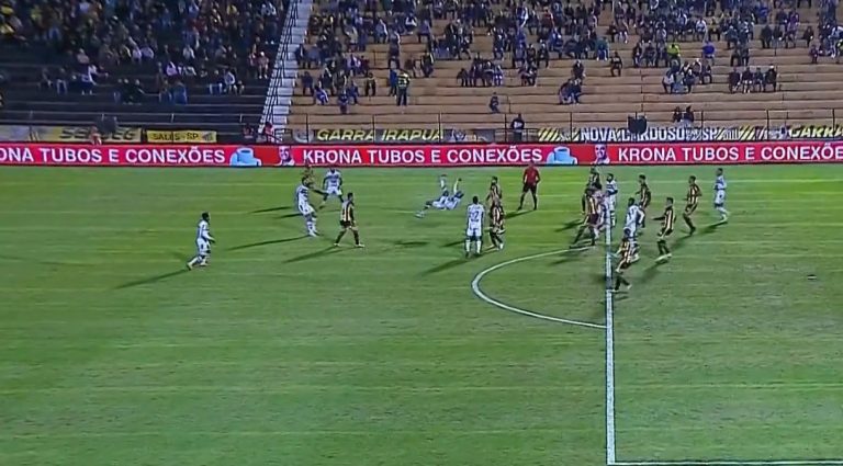 Gol de bicicleta de Guilherme Madruga concorre ao prêmio Puskás