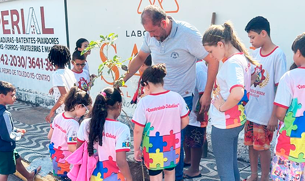 Birigui celebra o Dia da Árvore com semana de palestras e plantios