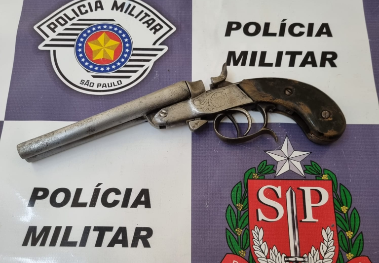 Dois adolescentes são abordados com uma garrucha em Cosmópolis