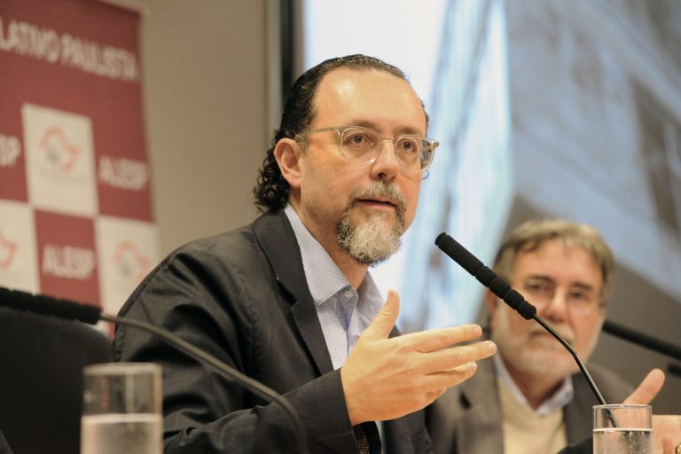 ‘60% das pessoas em situação de rua em São Paulo nasceram fora do município’, diz Secretário