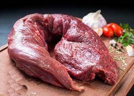 Filé-mignon fica 17% mais barato e é carne com maior queda de preço no ano