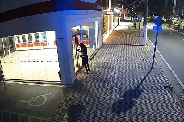 ‘Destruidor de bancos e comércios’ de Bertioga é preso