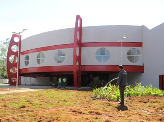 Cubatão se mobiliza para ajudar as vítimas do incêndio em comunidade de Santos