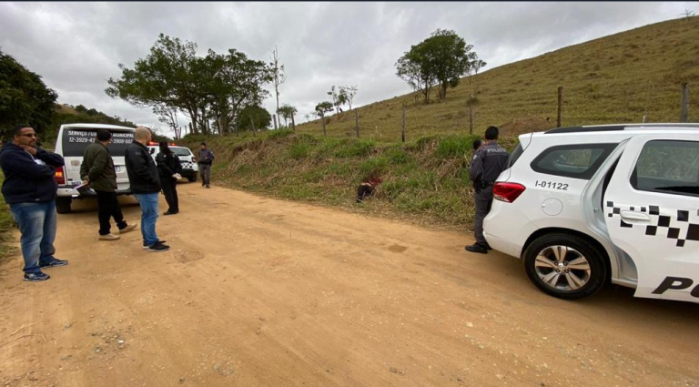 irmãos adolescentes sjc