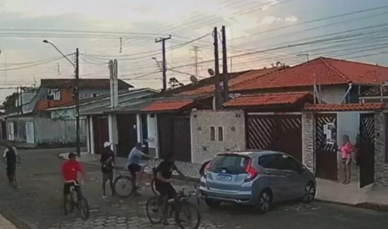 Mulher tem carro roubado por seis criminosos no Litoral