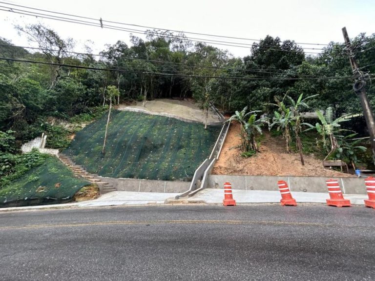 Santos finaliza obras de contenção e combate a enchentes no Caneleira