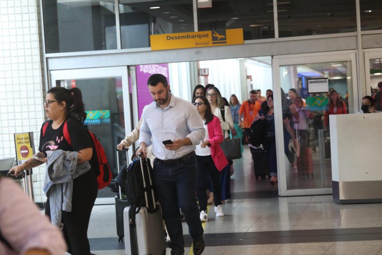 Aeroporto de Congonhas começa a ser administrado pela iniciativa privada