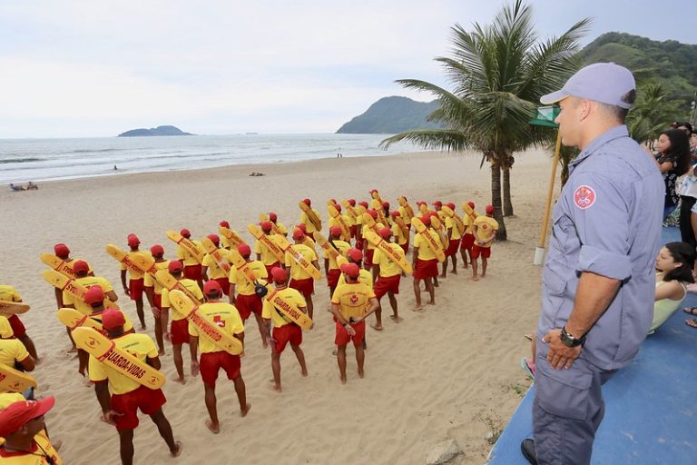 Inscrição para guarda-vidas de Guarujá vai até o dia 17 de outubro