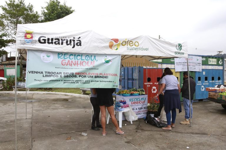Recicle e garanta um hortifrúti em uma ação do Guarujá