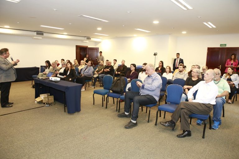 Turismo da Maturidade é discutido em workshop de Guarujá