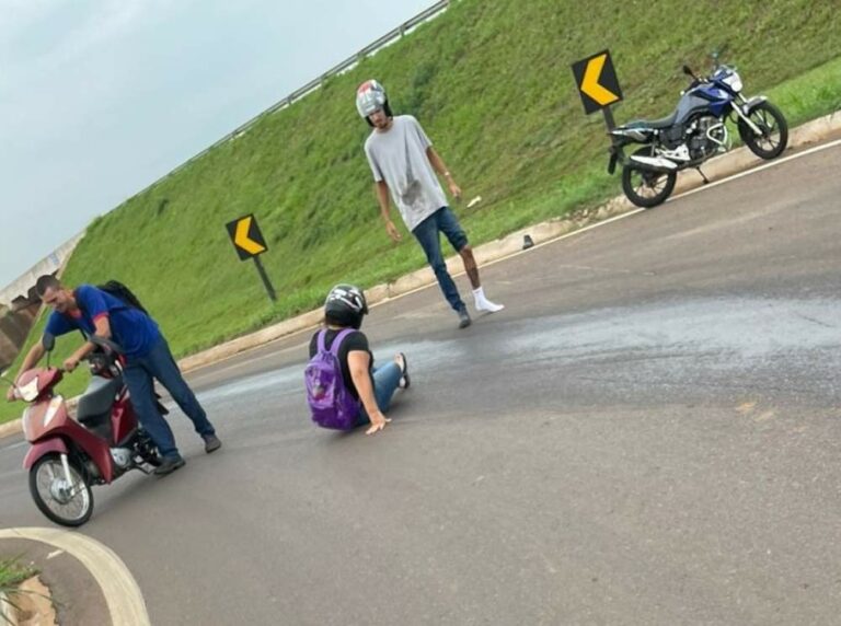 Mancha de óleo no acesso à Elyeser Montenegro Magalhães