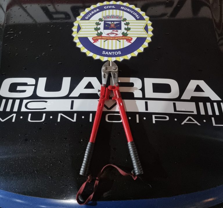 Não roubarás! Homem é preso acusado de cometer o crime em igreja de Santos