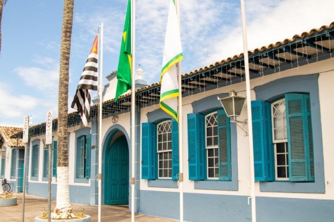 Inscrições para vagas temporárias de professores estão abertas em São Sebastião