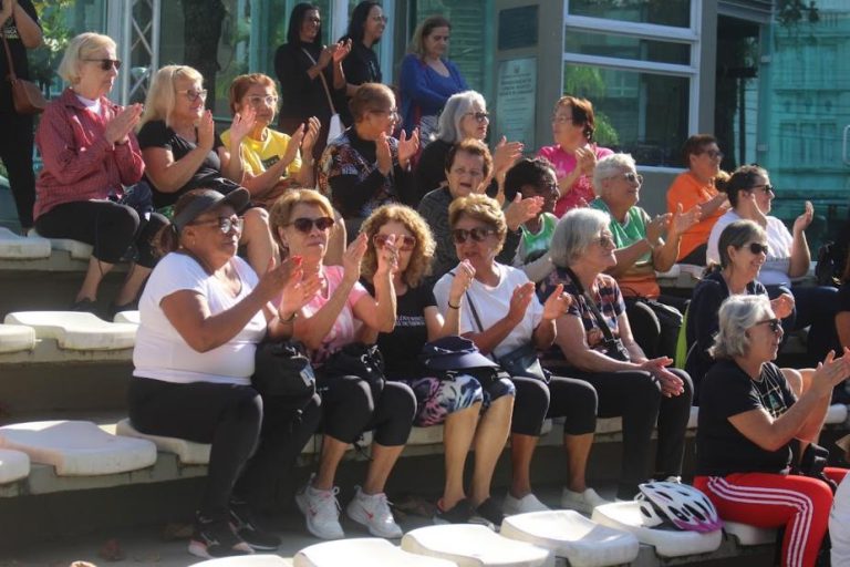 Rock para a longevidade é realizado em Santos