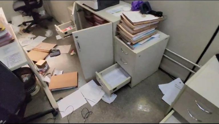 Homem invade Prefeitura de Piracicaba e destrói Procuradoria