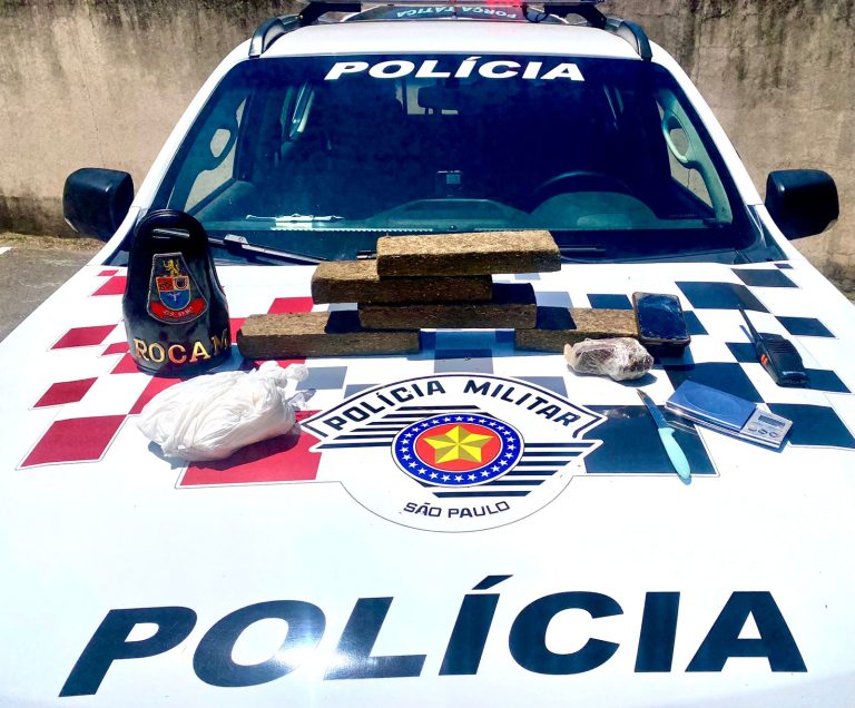 A Polícia Militar do município de Rio Claro (SP) prendeu um traficante em flagrante na manhã deste domingo, 22.