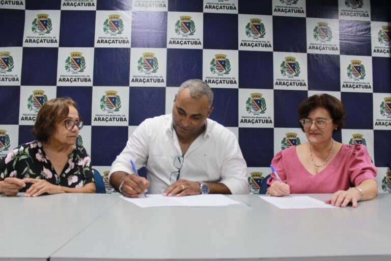 Prefeitura de Araçatuba e Rotary se juntam em prol da multivacinação e testagem de hepatites