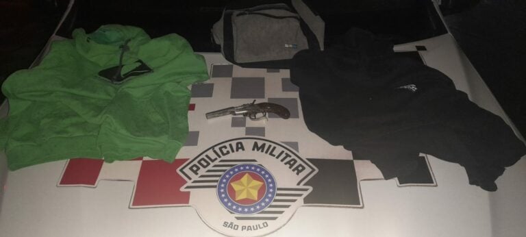 Trio é apreendido depois de rouba comércio em Guaratinguetá