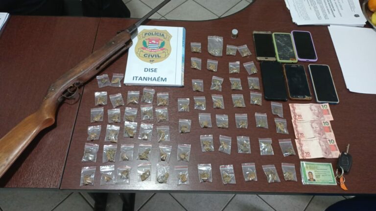 Homem é preso acusado de tráfico de drogas dentro de conjunto habitacional de Itanhaém