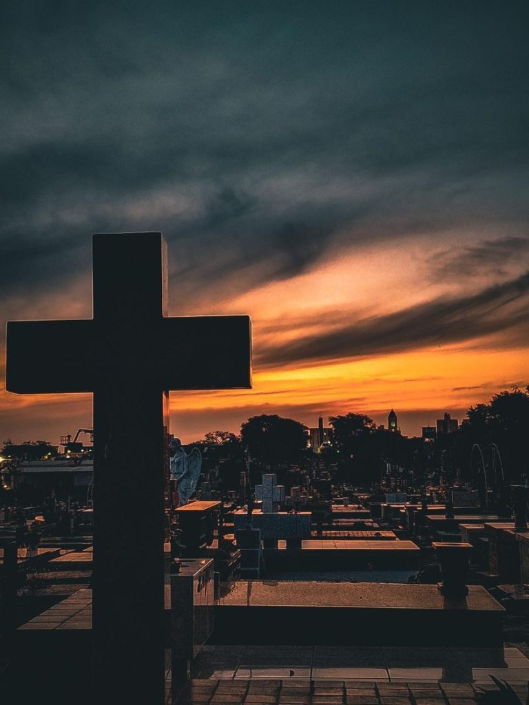 Cemitério é cenário para o passeio Saudade e Suas Vozes!