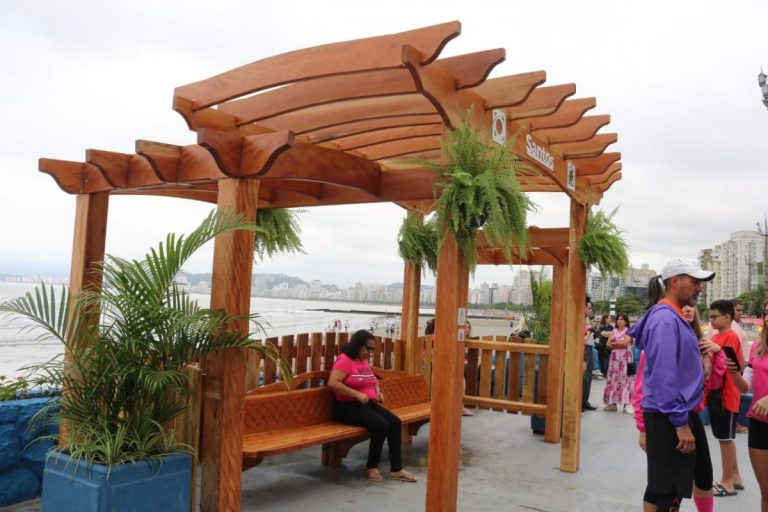 Um recanto para levar paz na orla de Santos é inaugurado