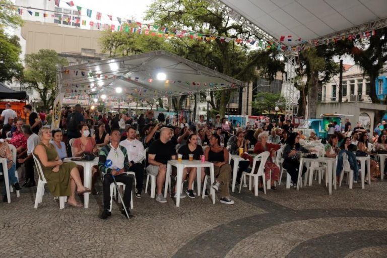 Festival do Imigrante recebe grande público apesar da chuva e Santos confirma edição de 2024