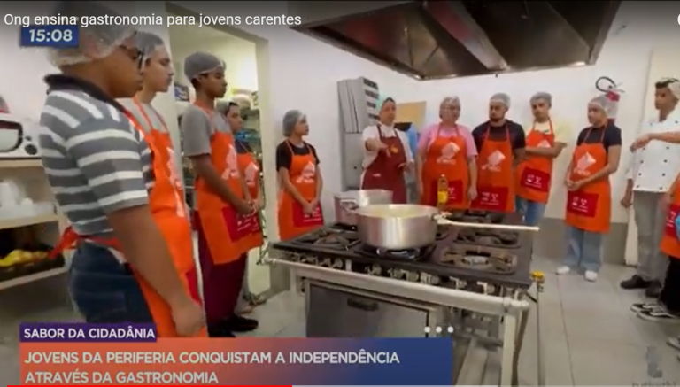 Ong ensina gastronomia para jovens carentes