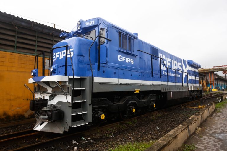 Porto de Santos conta com primeira locomoção de ferrovia interna