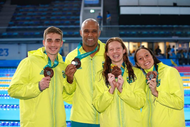 Santistas garantem mais medalhas para a delegação brasileira de natação no Pan 2023