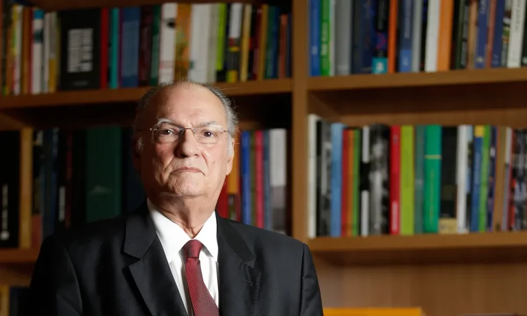 “20 anos como juiz já é muito”, diz Roberto Freire