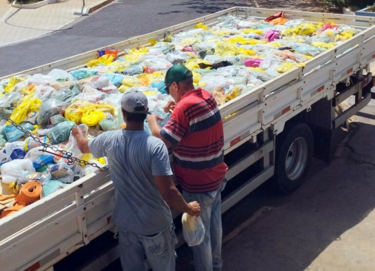 Rodeio obtém mais de 2 toneladas de alimentos para Santa Casa de Araçatuba