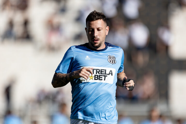 Ponte Preta vê duelo contra Tombense como “primeira decisão”