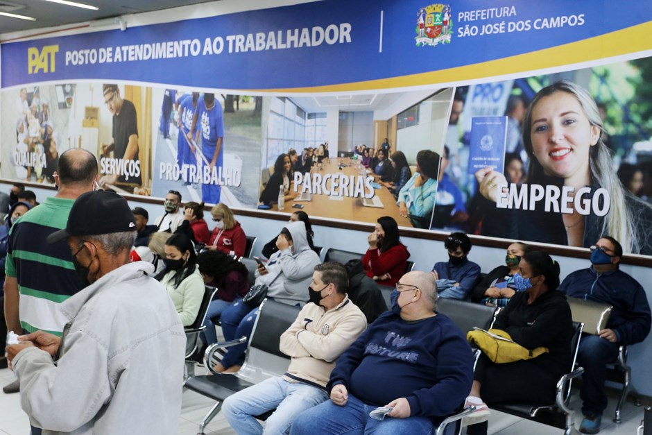 Rede de supermercado abre 250 vagas de emprego em Campinas