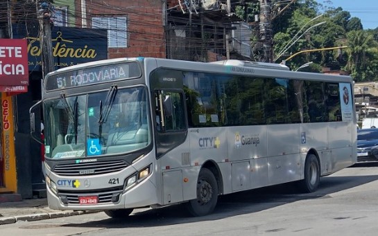 Passageiro passa mal duas vezes no mesmo dia em ônibus de Guarujá