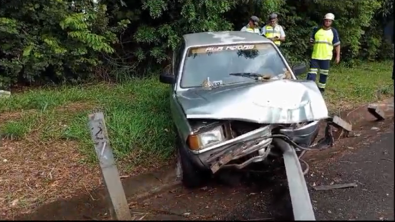 Motorista de 73 anos fica ferido após acidente em rodovia de Ribeirão