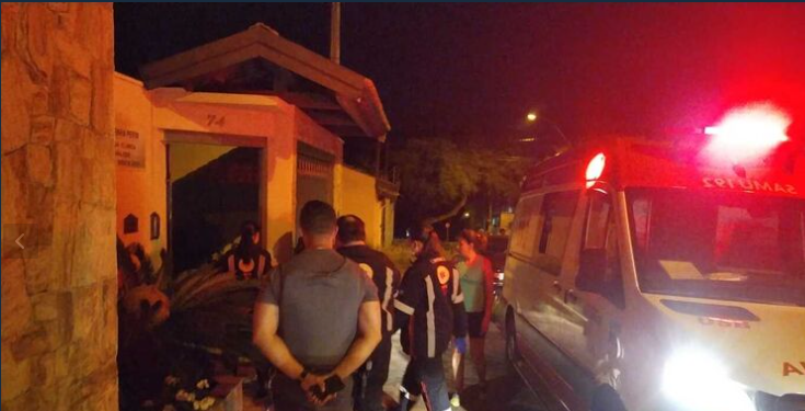 Em suposto surto psicótico, homem mata o próprio pai com golpes de faca