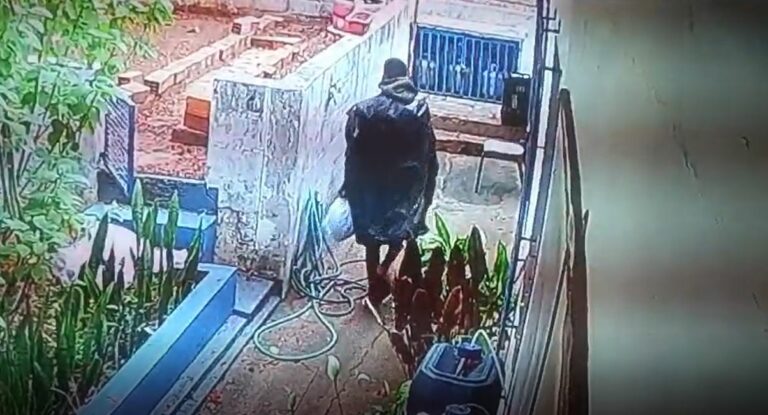 Câmeras flagram furto de escolas em Araras; veja vídeo