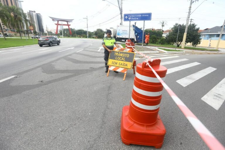Via Oeste será interditada neste domingo, em São José