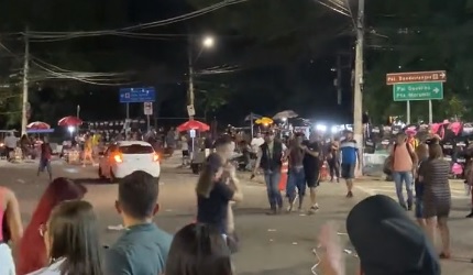 FÃS DO RBD SÃO VÍTIMAS DE ARRASTÃO EM SP