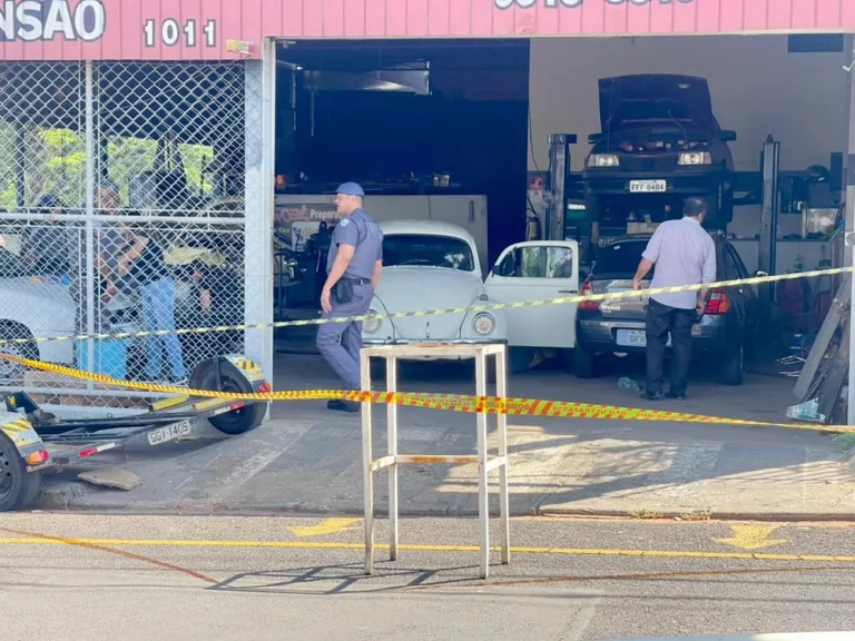 Homem é assassinado por dupla com tiros de fuzil em Rio Preto