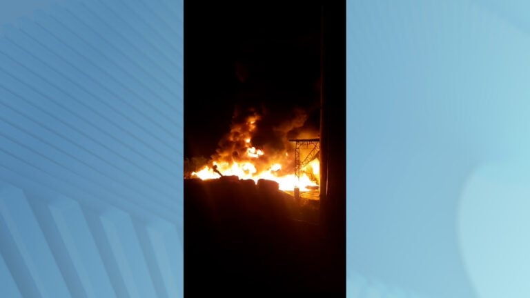 Incêndio atinge empresa de reciclagem em Jaguariúna