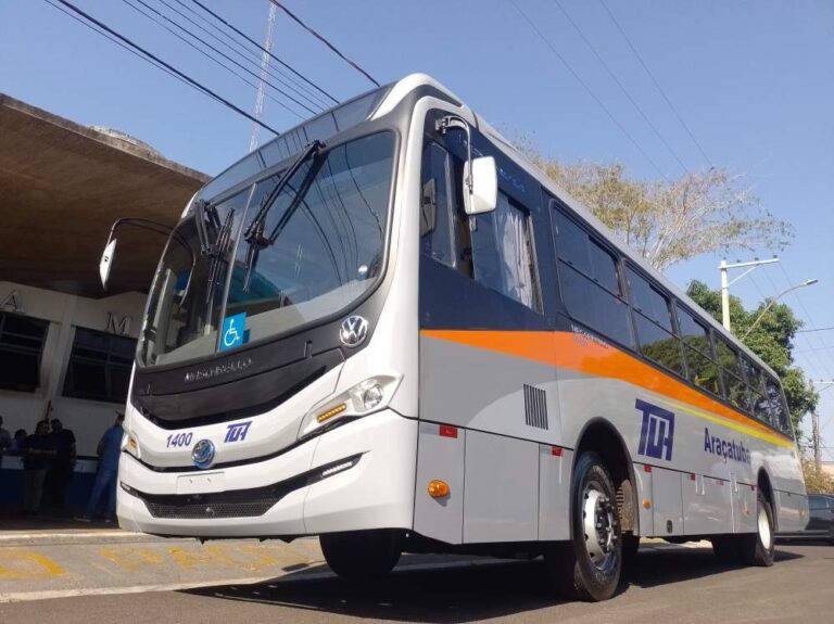 TUA oferecerá transporte gratuito para estudantes prestarem o Enem