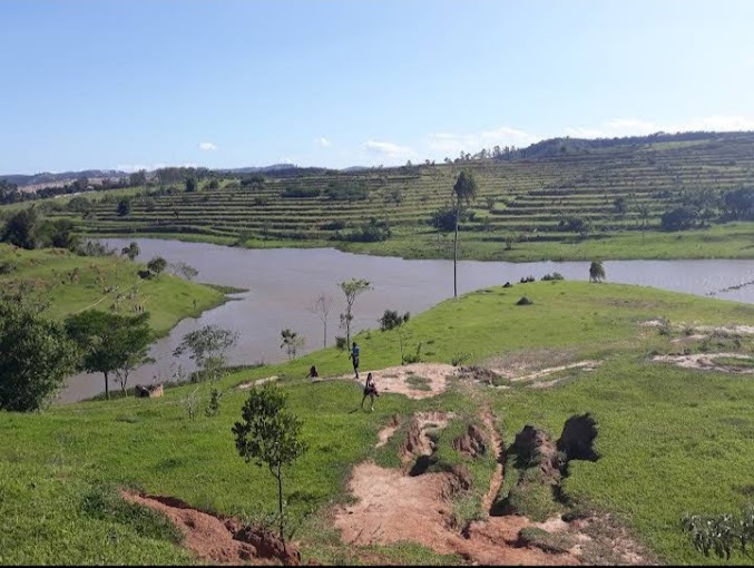 Corpo do menino de 15 anos desaparecido é encontrado próximo ao Lago Santa Cecília, em São José dos Campos