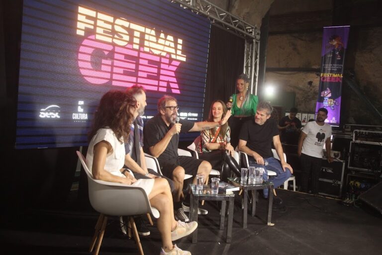 Santos Festival Geek: Ex-VJs da MTV levam nostalgia e histórias curiosas ao público